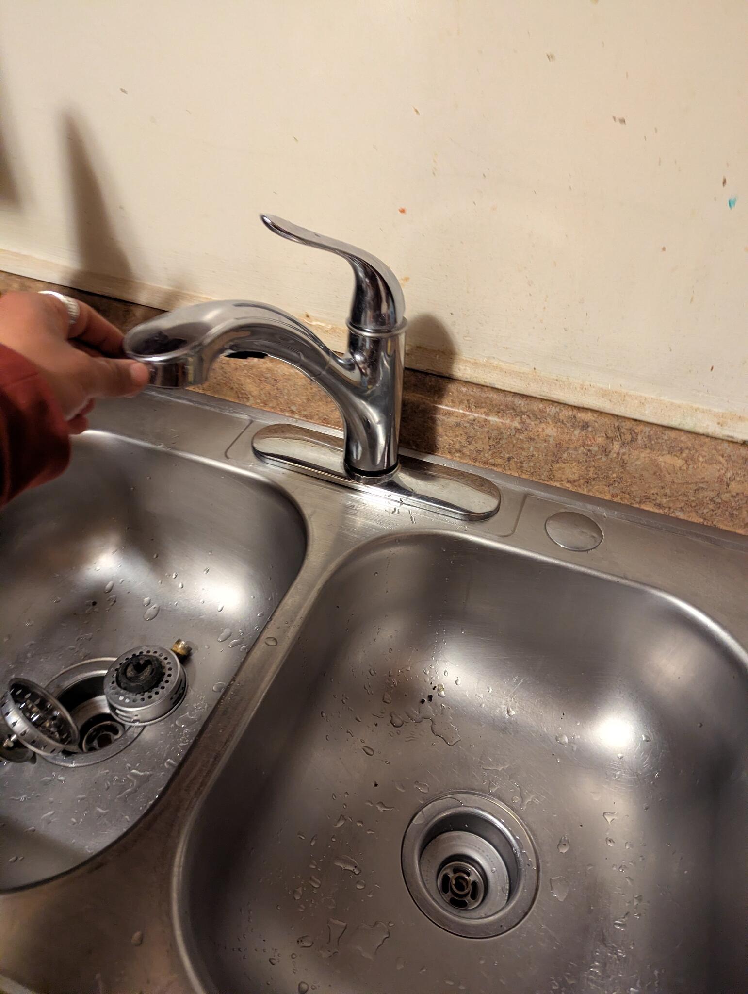 Kitchen Faucet Replacement, view 1
